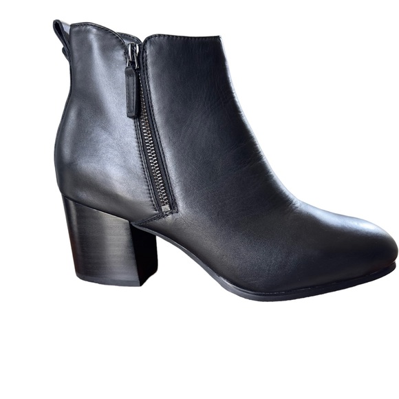 Blondo Siena Waterproof Leather Booties Size 11 - Picture 2 of 9